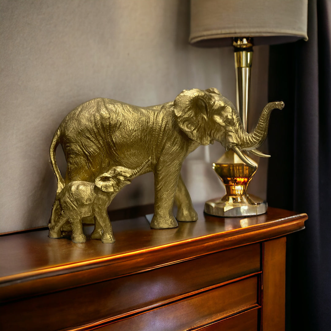 Elephant with Baby Elephant Showpiece