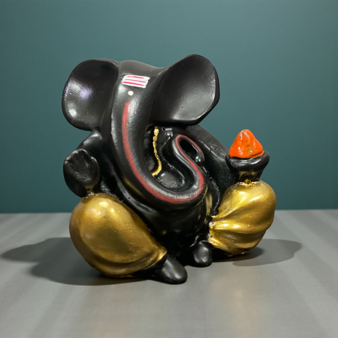 Small Lord Ganpati Statue Best For Car Dashboard Gifting Office Home Puja Decor Height 2.75 Inches